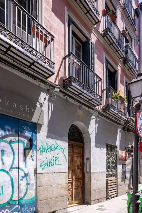 Beautiful Apartment In Malasana For 3 Pax - Ferrer Madrid Exterior photo