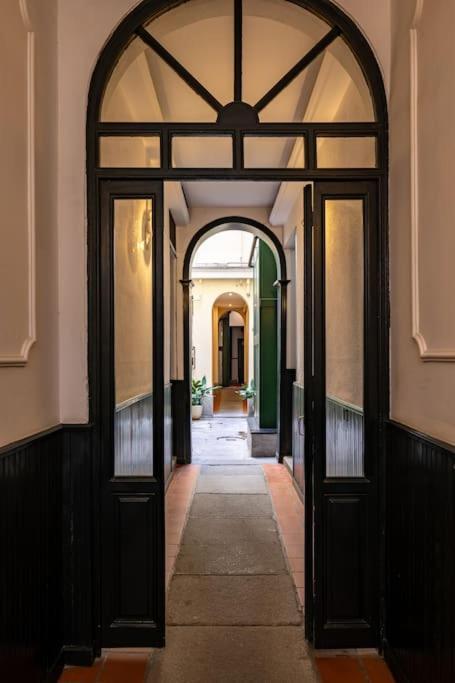 Beautiful Apartment In Malasana For 3 Pax - Ferrer Madrid Exterior photo