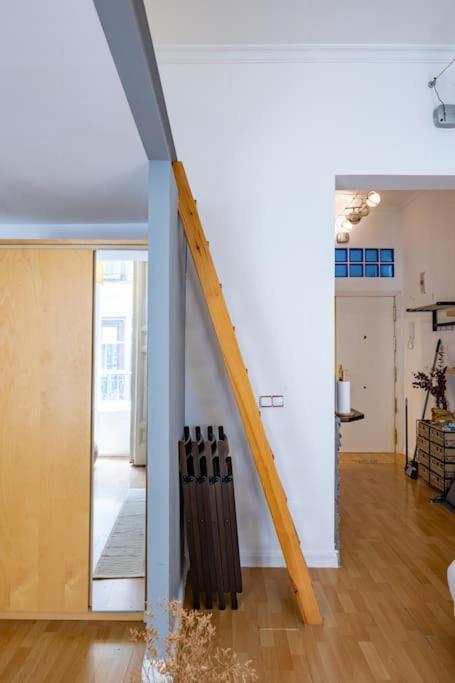 Beautiful Apartment In Malasana For 3 Pax - Ferrer Madrid Exterior photo